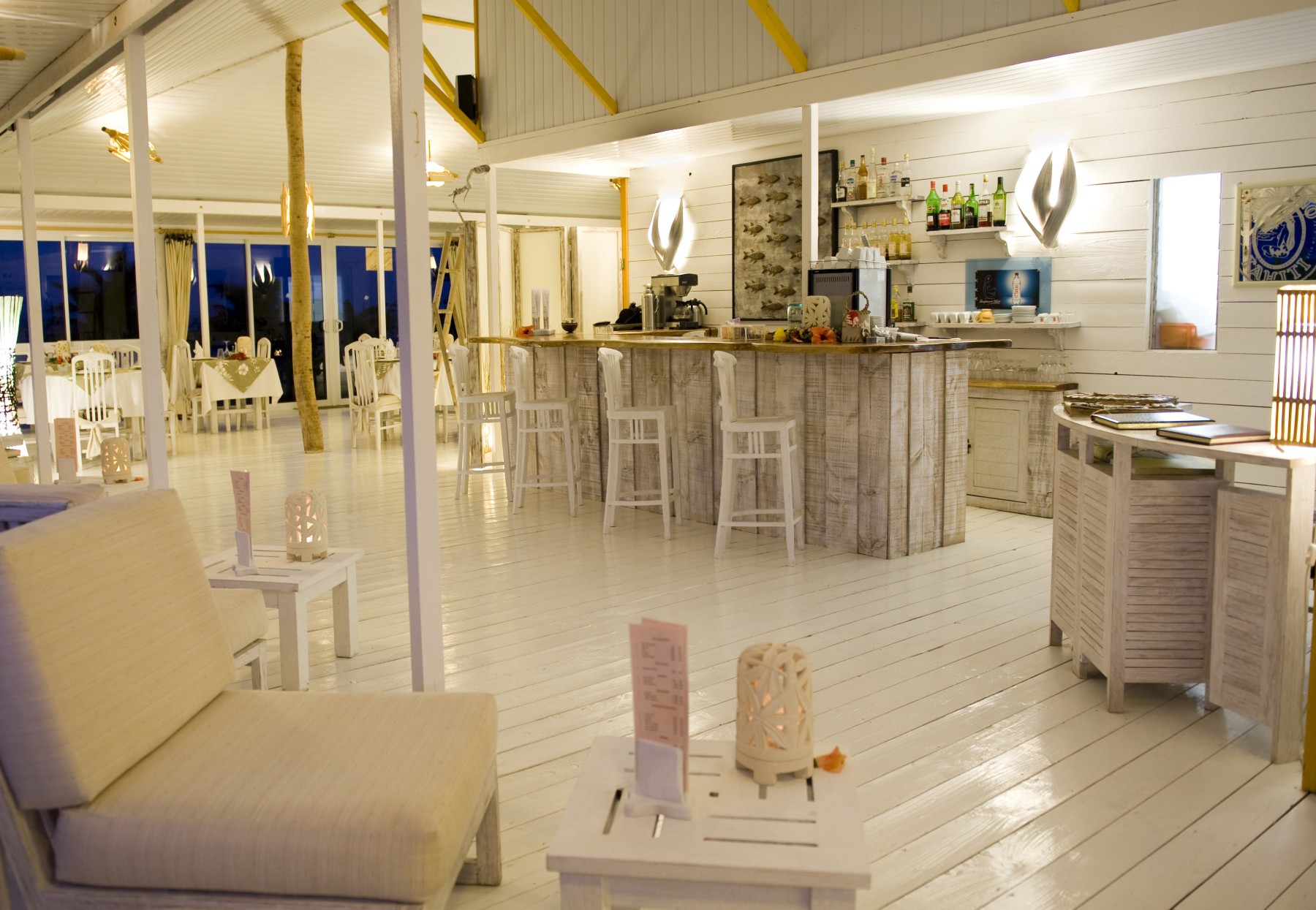 Opoa Beach Hotel